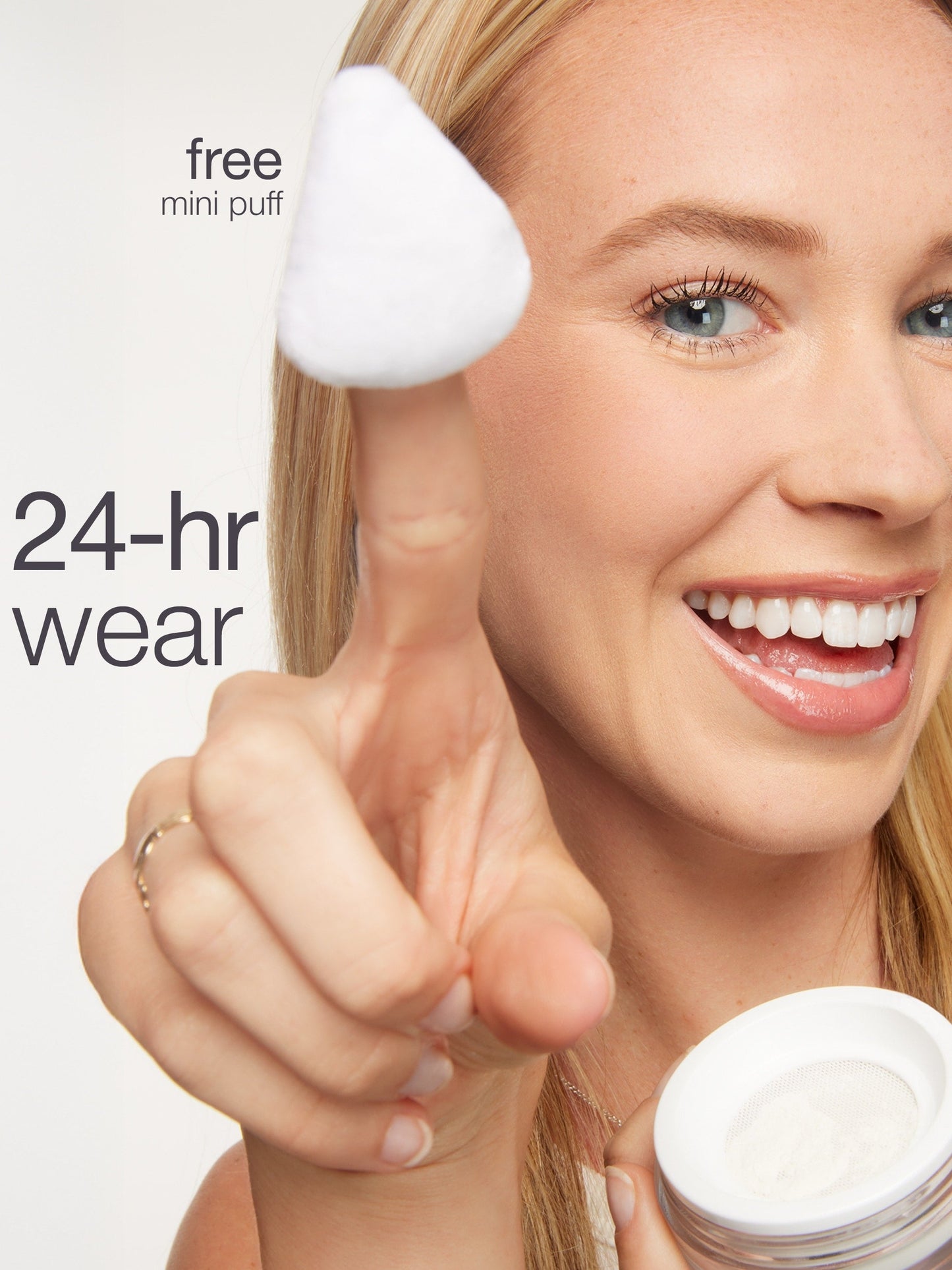 smooth operator™ Amazonian clay finishing powder